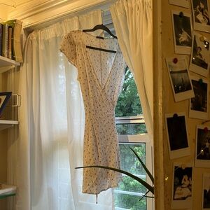 Brandy Melville White Flutter Sleeve Sundress